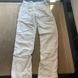 Lulu lemon white pants size 6